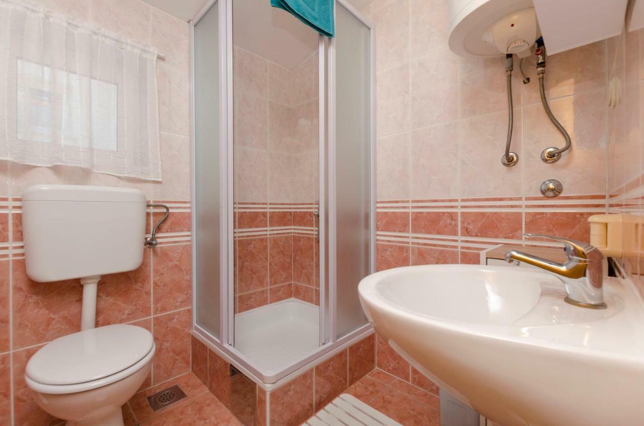 Marija Jug Apartment Primosten